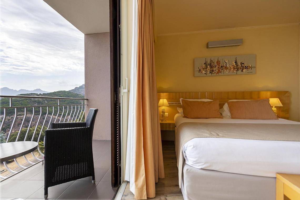 Hotel Capo Rosso Пьяна Экстерьер фото