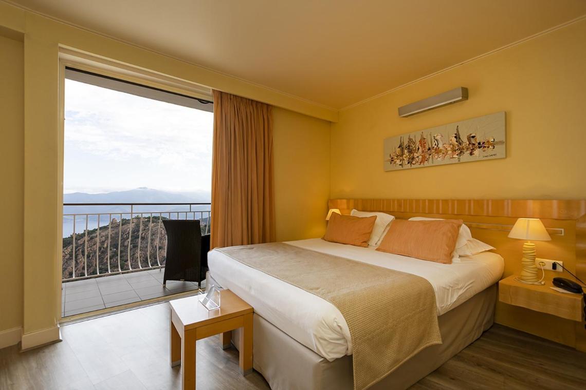 Hotel Capo Rosso Пьяна Экстерьер фото