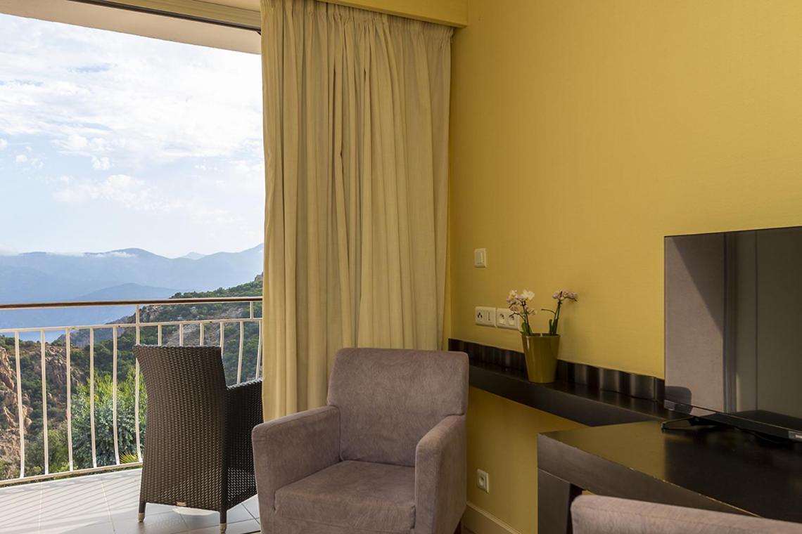 Hotel Capo Rosso Пьяна Экстерьер фото